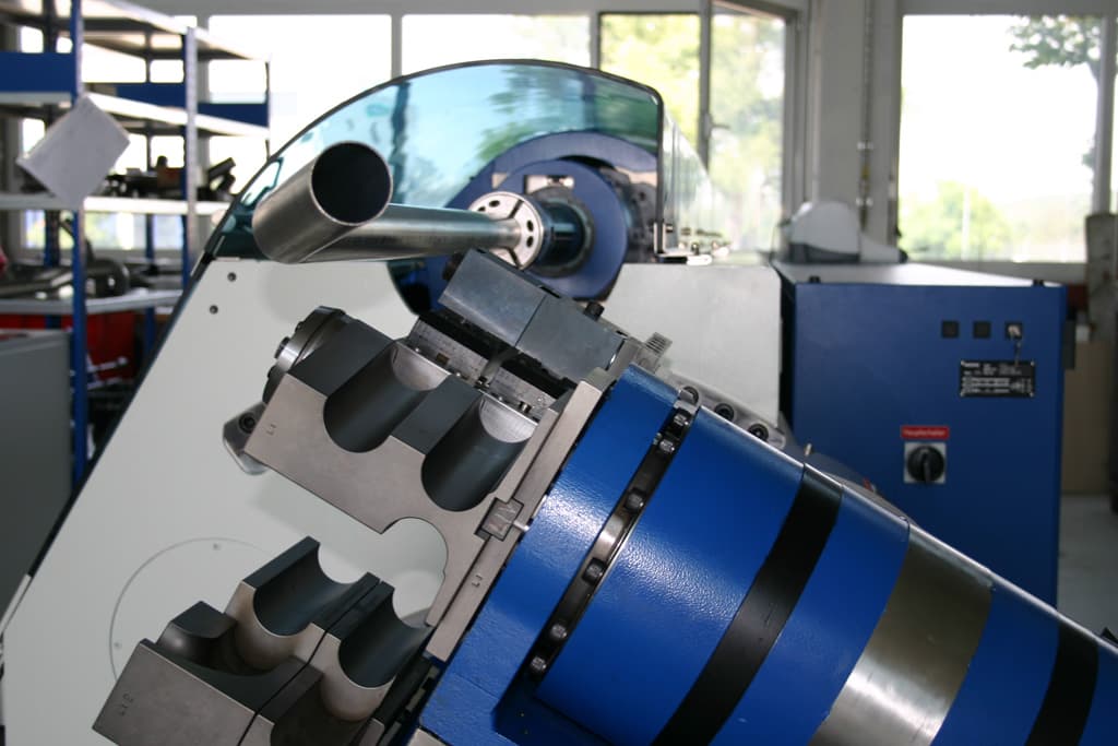 Firma Heinz CNC-Rohrbiegetechnik GmbH & Co. KG