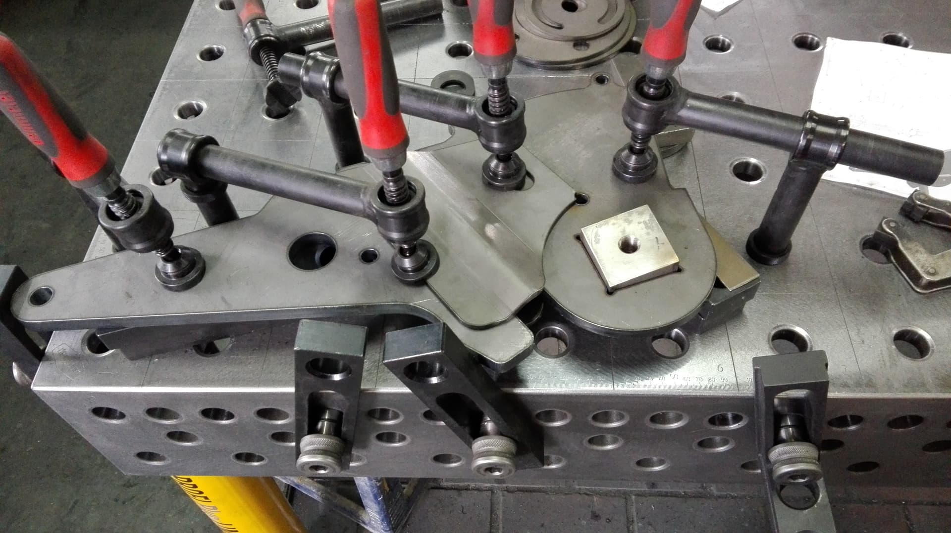 WEFTEK<br>Weigl Florian Maschinenbau