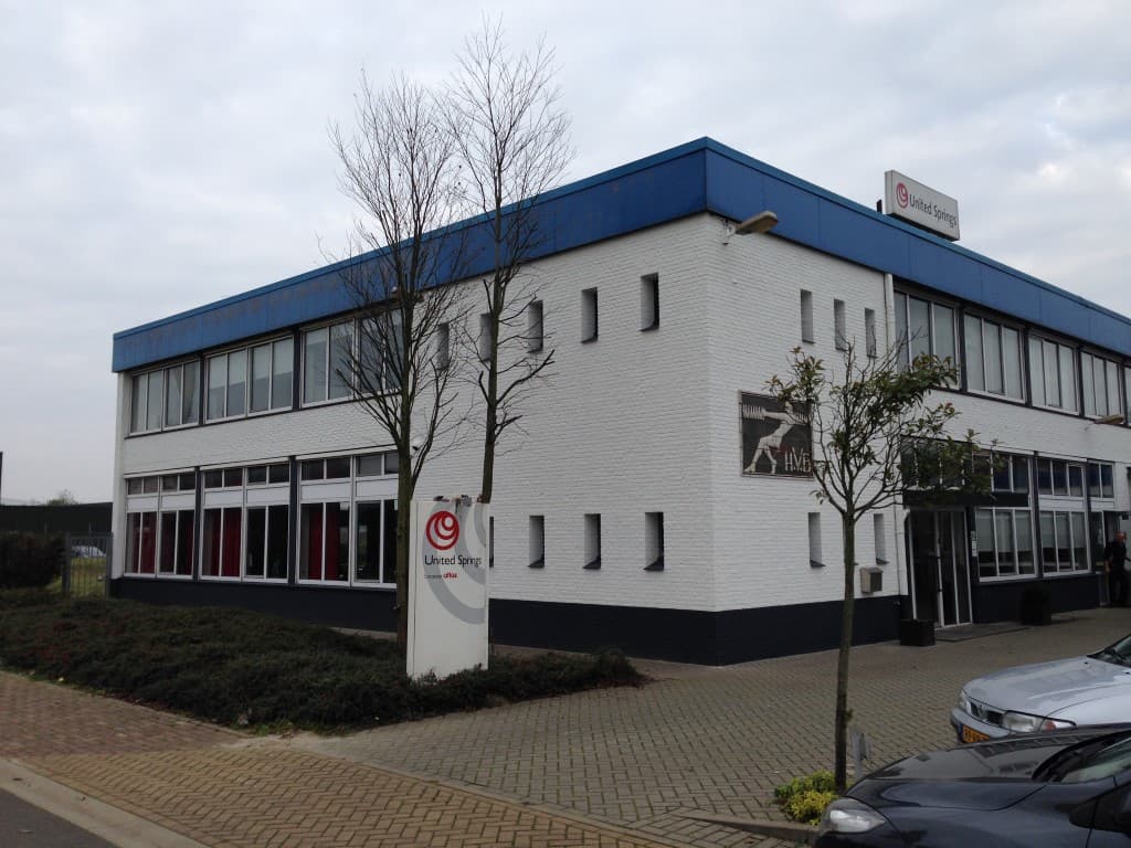 United Springs BV                                         <br>Stanz Biegeteile / Feder /Bihler/ Mabu /Wafios