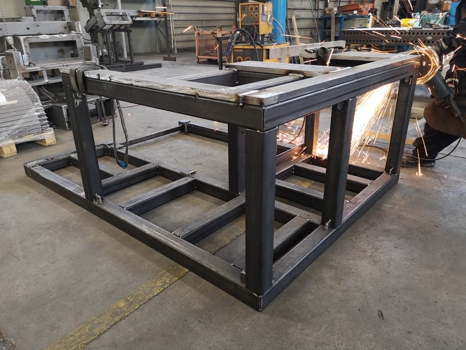 IN.CO.M. SRL Industria Costruzioni Meccaniche