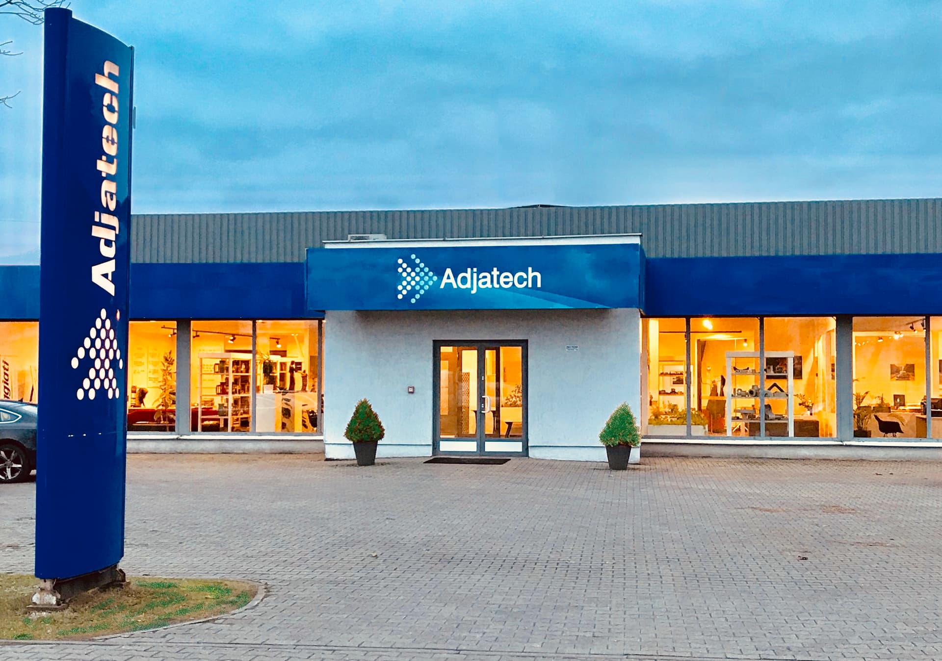 Adjatech