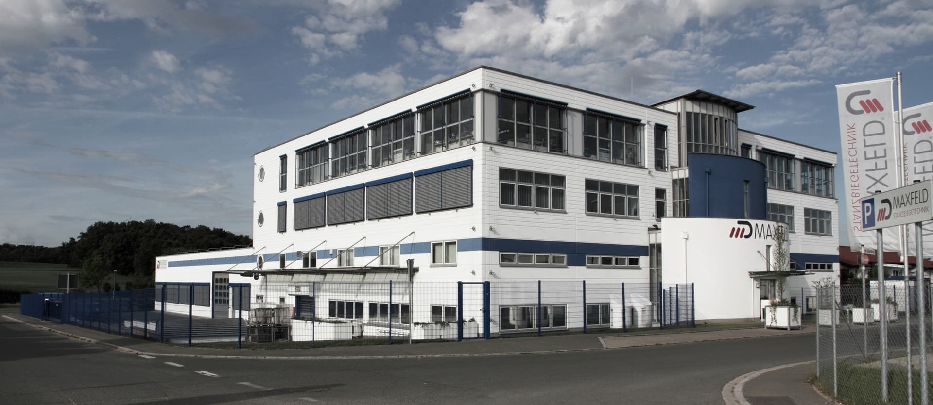MAXFELD STANZBIEGETECHNIK GmbH & Co. KG