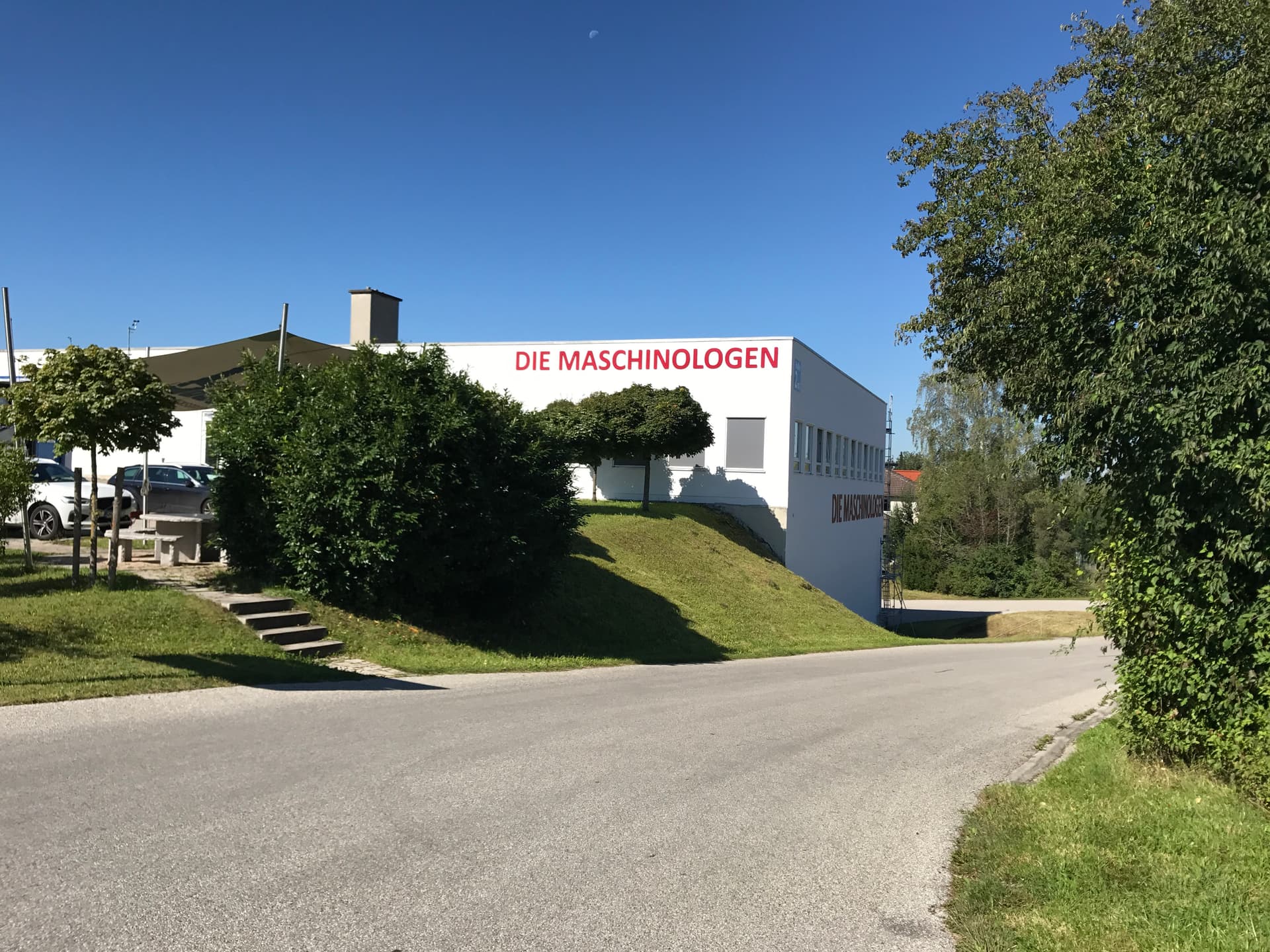 Maschinologen - Bauer Maschinen und Technologie GmbH & Co. KG