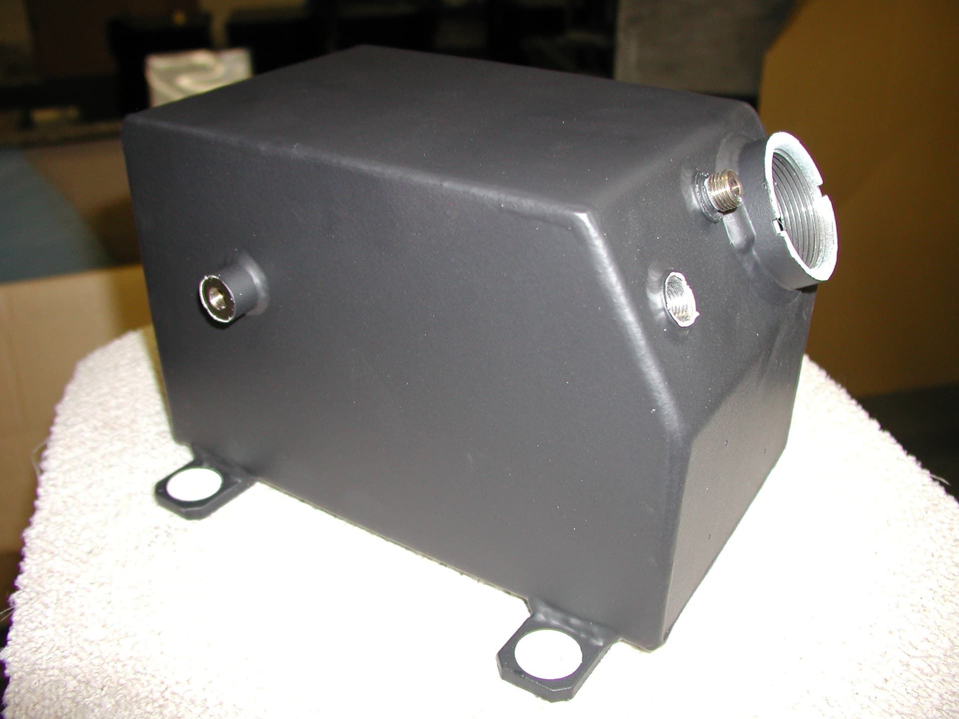 SLT Lasertechnik GmbH<br><br>Edelstahl- und Blechverarbeitung