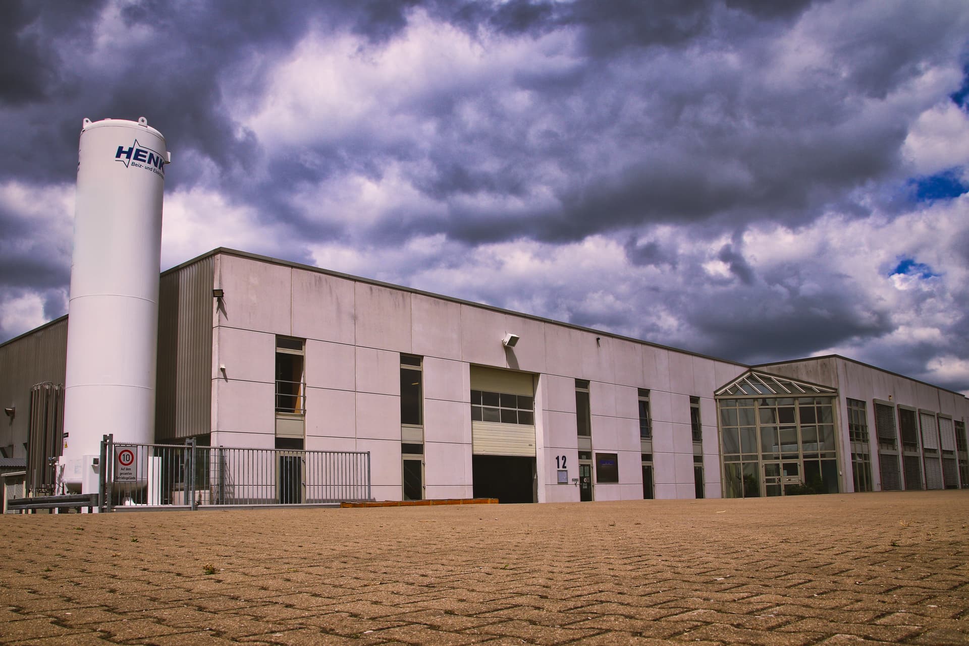 HENKEL Beiz- und Elektropoliertechnik GmbH & Co. KG