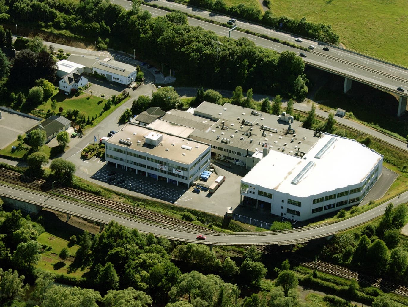 Holzapfel Group