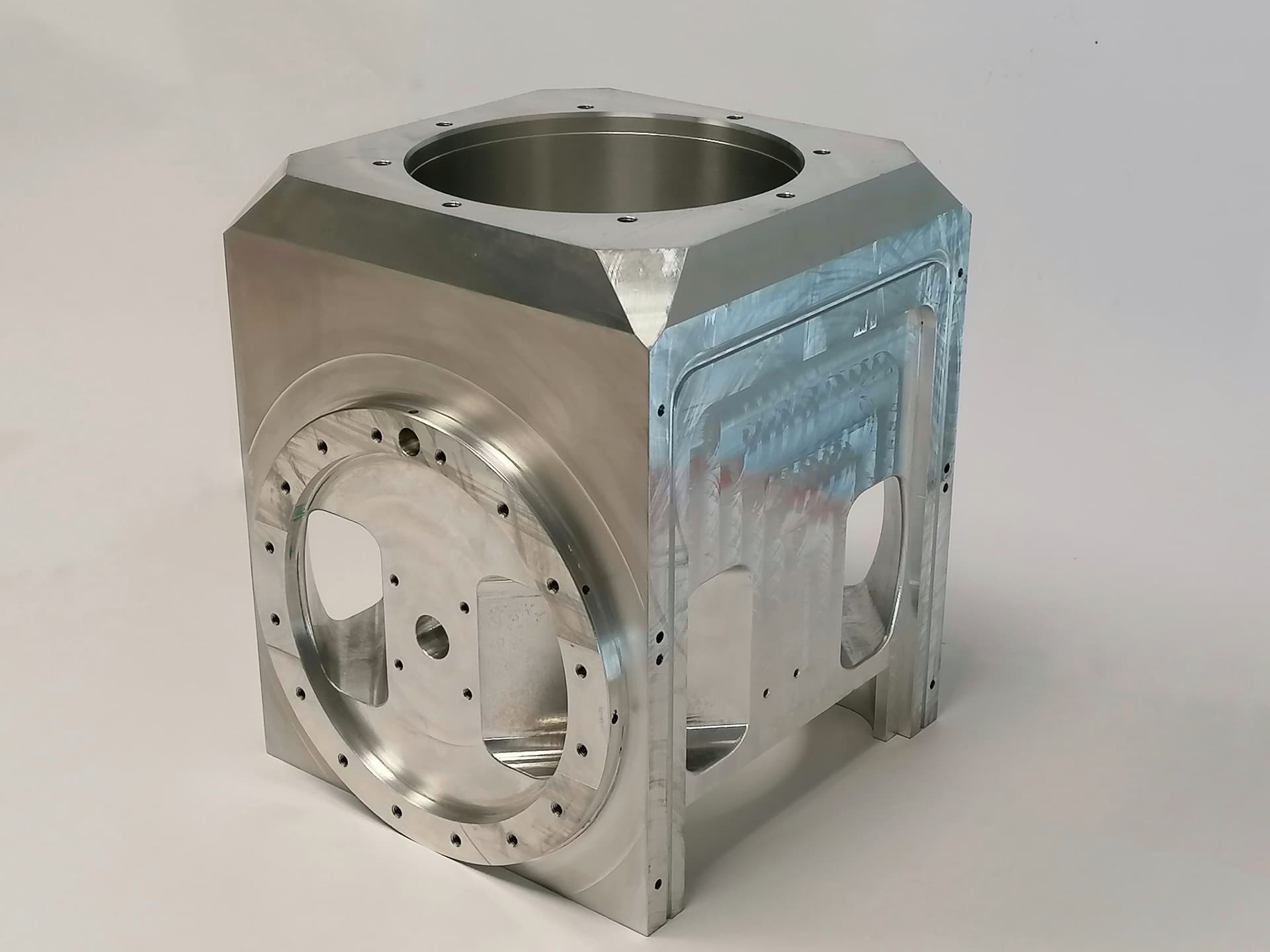 BERMEC PRECISION S.R.L.