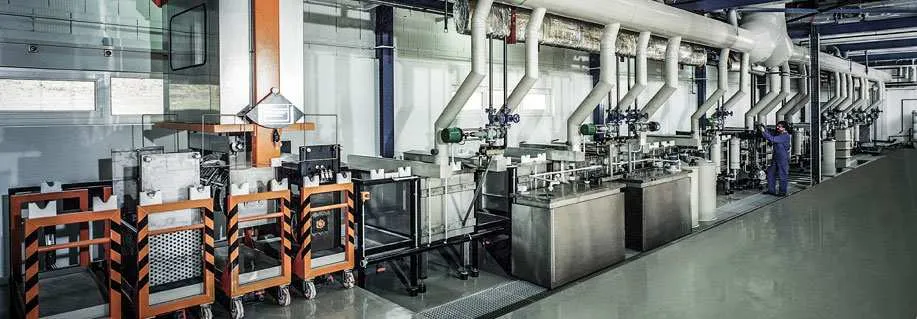 Surface treatment with broaching system at KNEISSLER Brüniertechnik GmbH