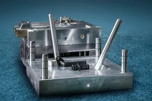 Injection tool prototype for cooling water connections